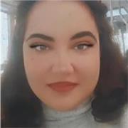 Ragazza del 4 superiore cerca lavoro per ripetizoni materie